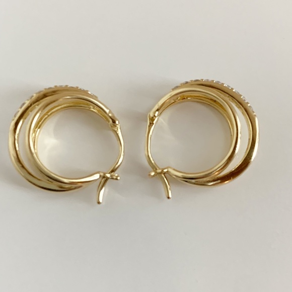NEW SHASHI Trois Pave Hoops - Picture 10 of 12